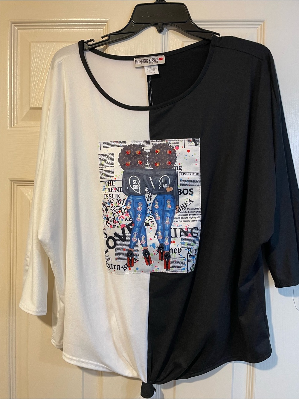 Morning Kisses Black & White Colorblock Graphic Blouse